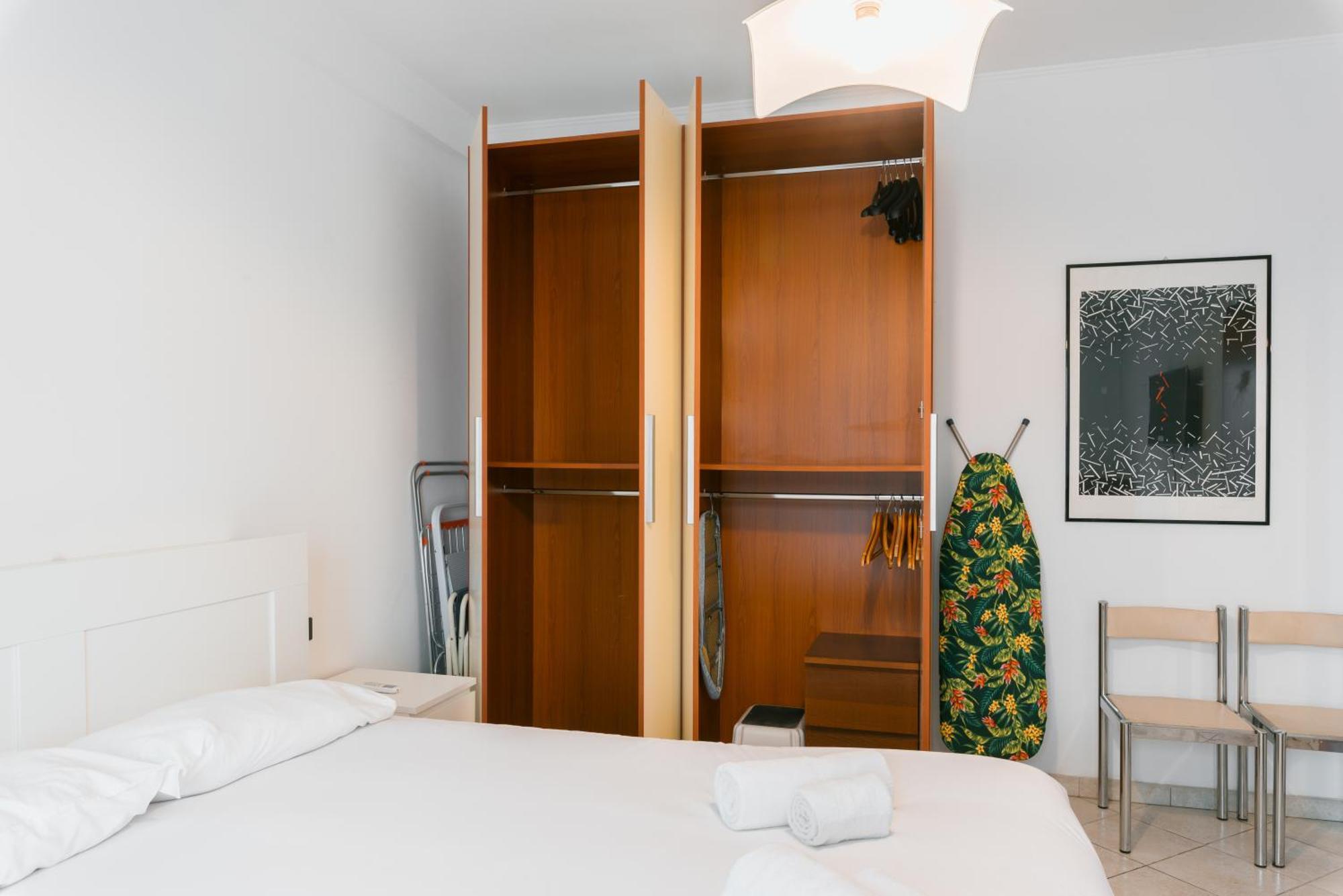 Ihost Apartment - De Andreis 11 Милан Экстерьер фото