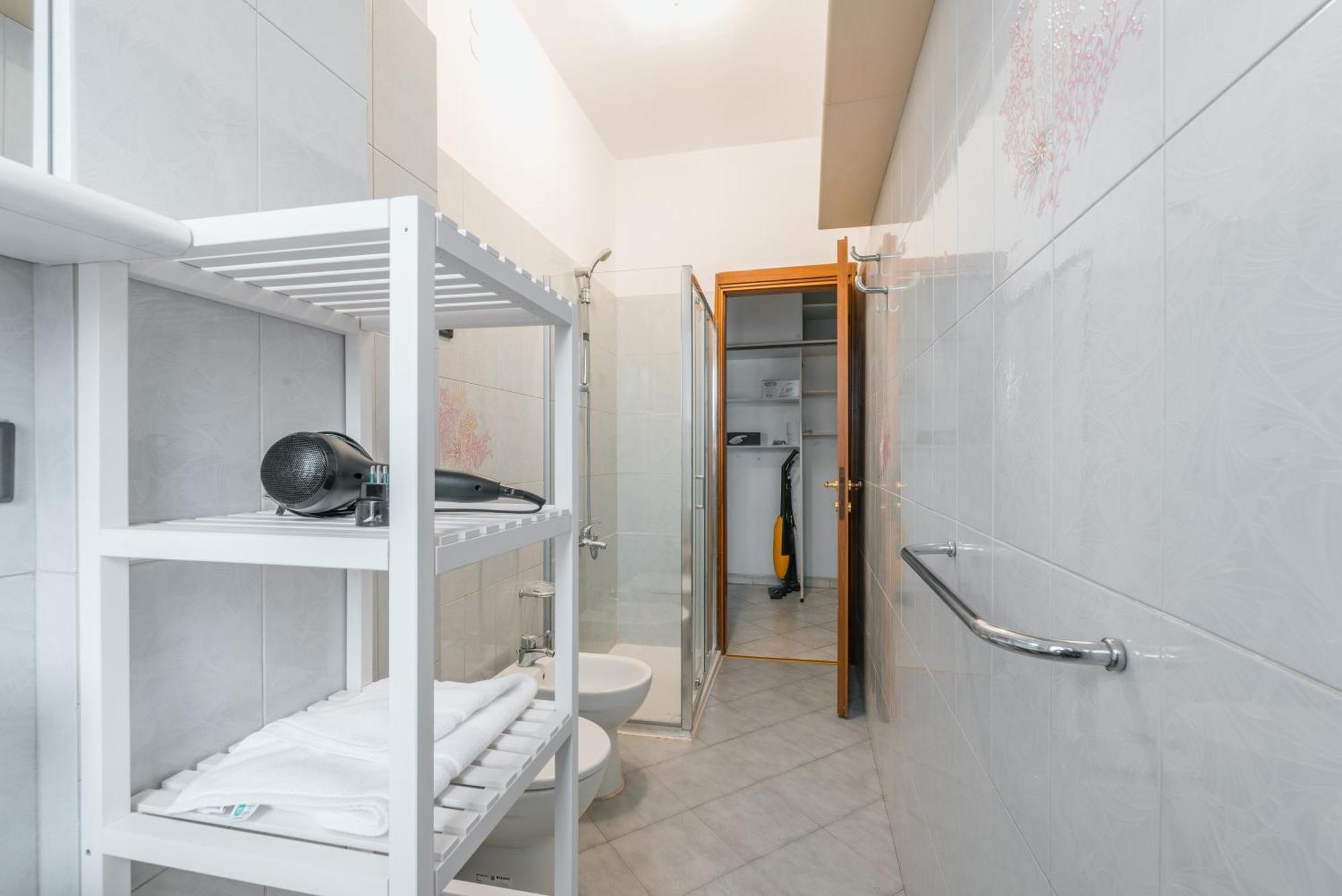 Ihost Apartment - De Andreis 11 Милан Экстерьер фото