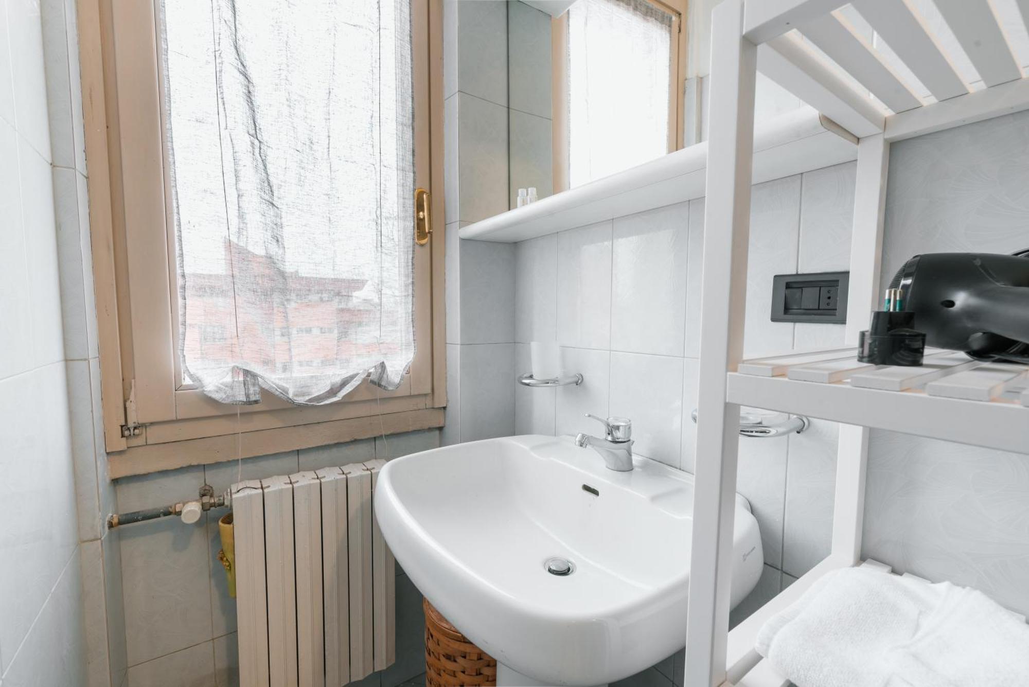 Ihost Apartment - De Andreis 11 Милан Экстерьер фото