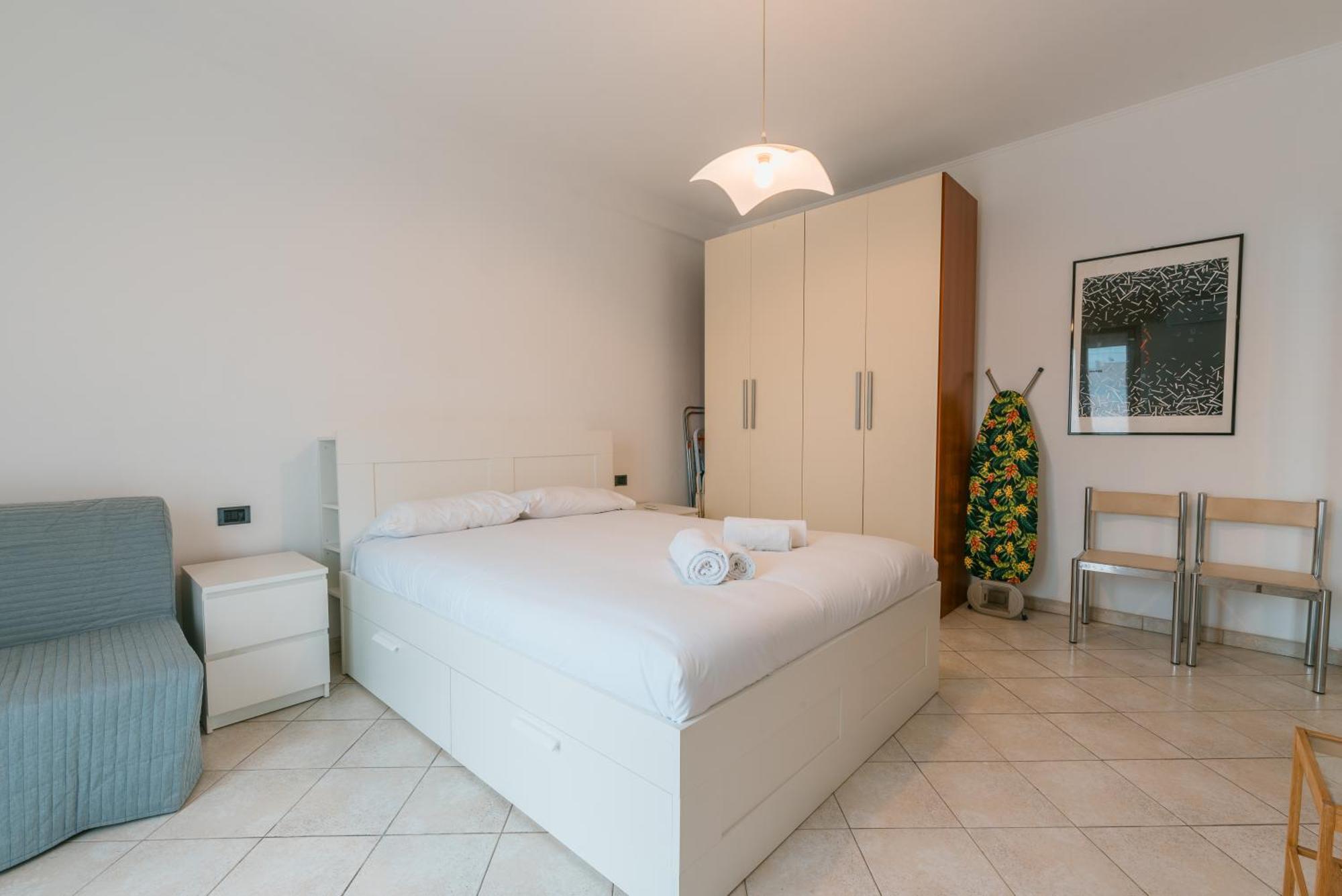 Ihost Apartment - De Andreis 11 Милан Экстерьер фото